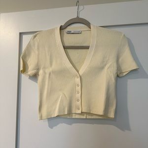 Zara light yellow top